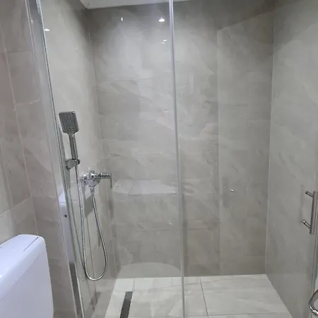Mir Apartment *
